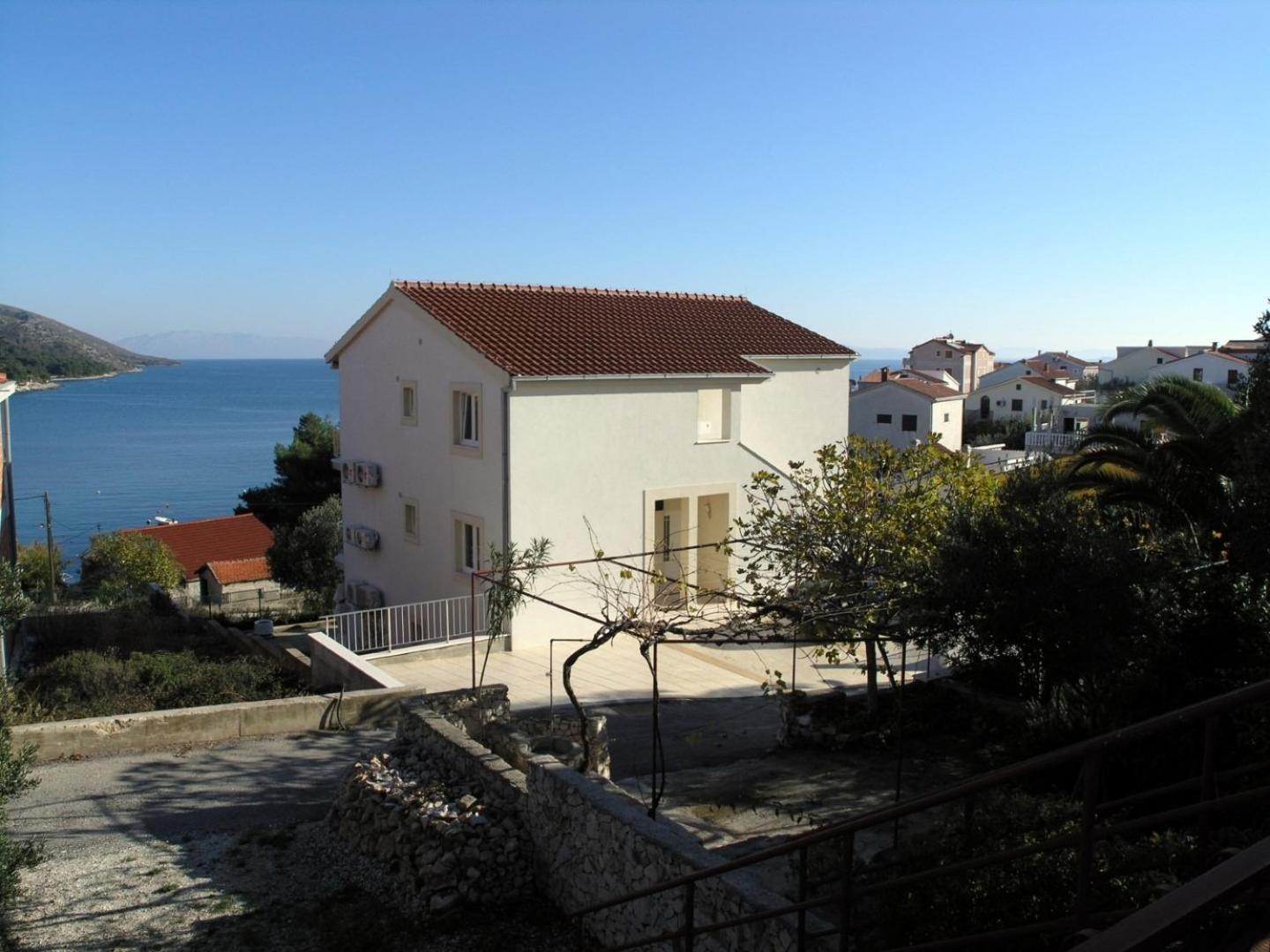 Apartments Aurelius - Relaxing With Gorgeous View Трогір Екстер'єр фото